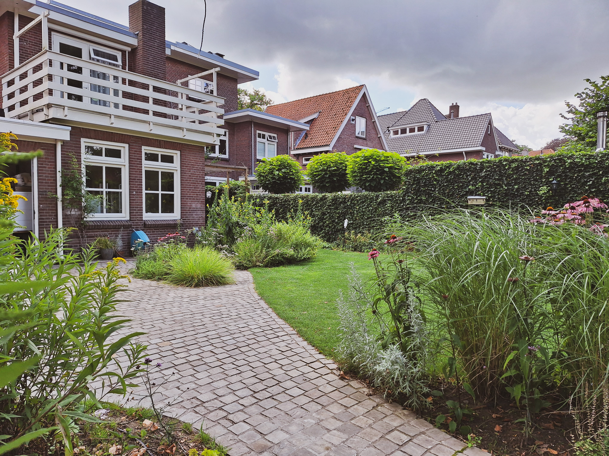 stadstuin-met-zwemvijver-02